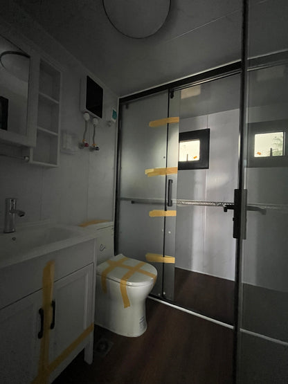 Baño equipado de casa expandible Luxurious de 36 m²